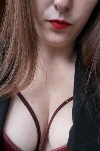 Приглашаю на эротический массаж.