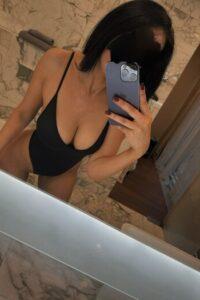 Приходь на еротичний масаж